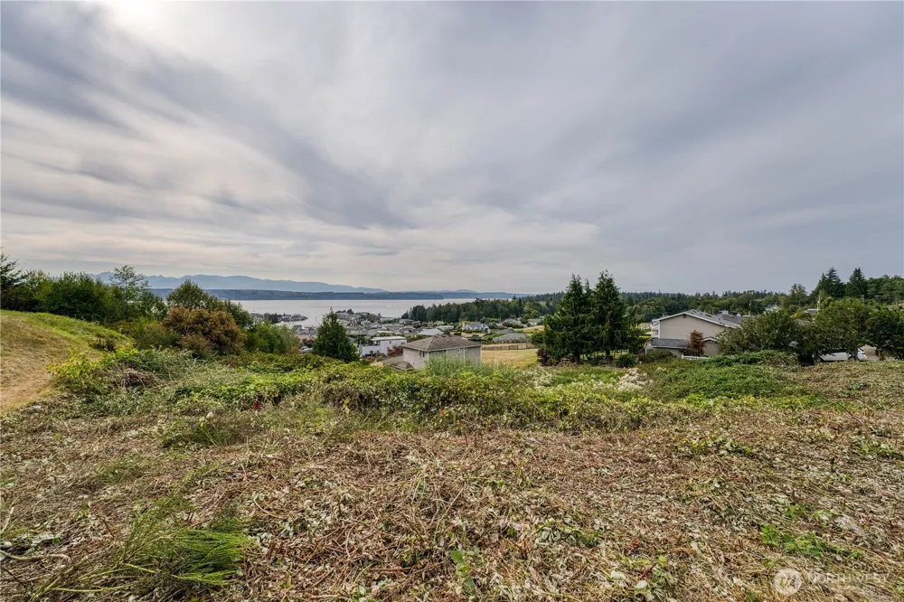 38063 Fawn Road NE Hansville, WA 98340