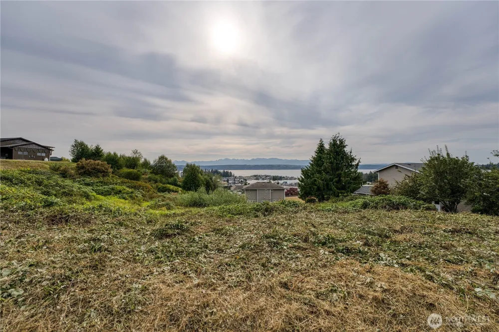 38063 Fawn Road NE Hansville, WA 98340