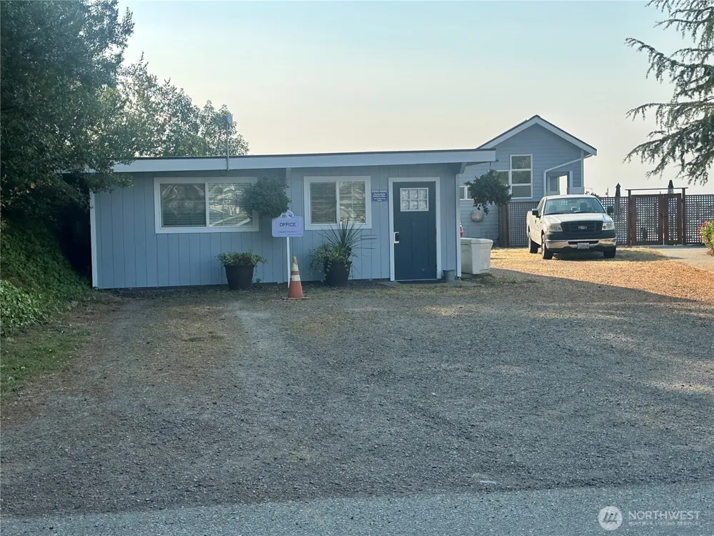 38063 Fawn Road NE Hansville, WA 98340
