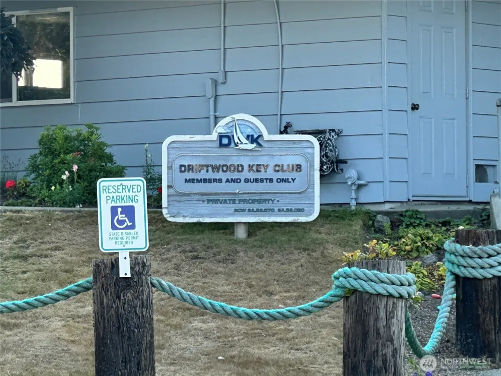 38063 Fawn Road NE Hansville, WA 98340