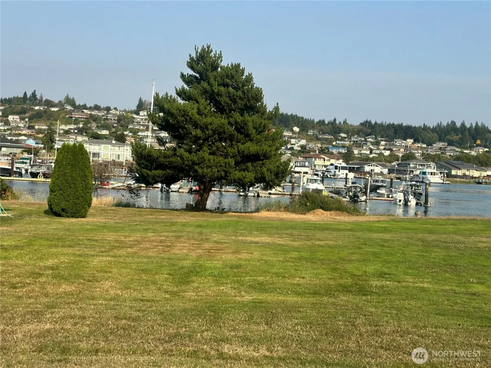 38063 Fawn Road NE Hansville, WA 98340