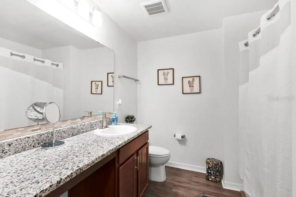 1084 PAPAYA CIRCLE Davenport, FL 33897