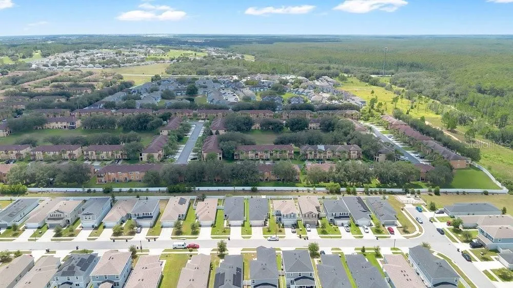1084 PAPAYA CIRCLE Davenport, FL 33897