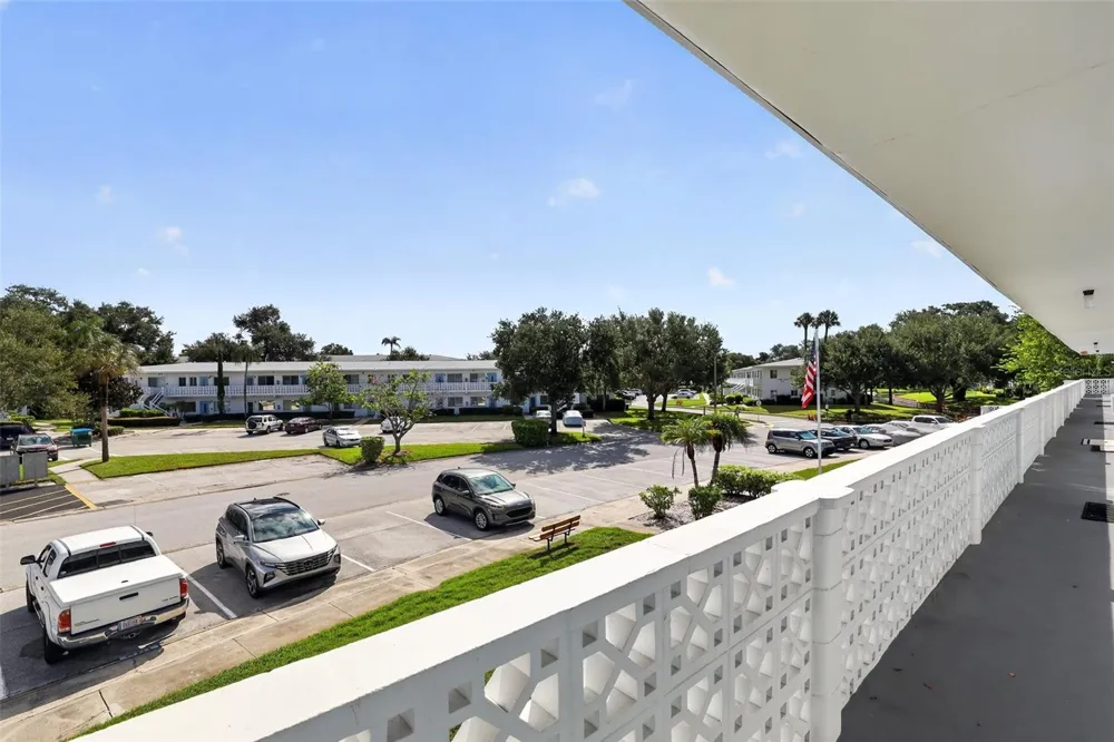 8320 112TH STREET #208 Seminole, FL 33772