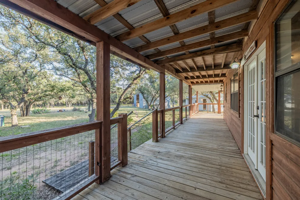 140 Mountain Loop Drive Johnson City, TX 78636