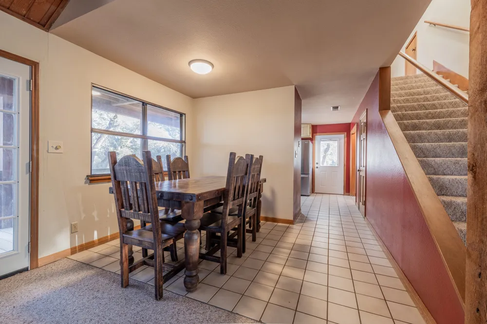 140 Mountain Loop Drive Johnson City, TX 78636