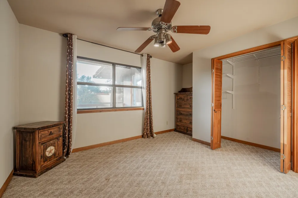 140 Mountain Loop Drive Johnson City, TX 78636
