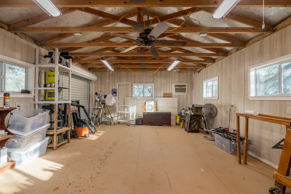 140 Mountain Loop Drive Johnson City, TX 78636