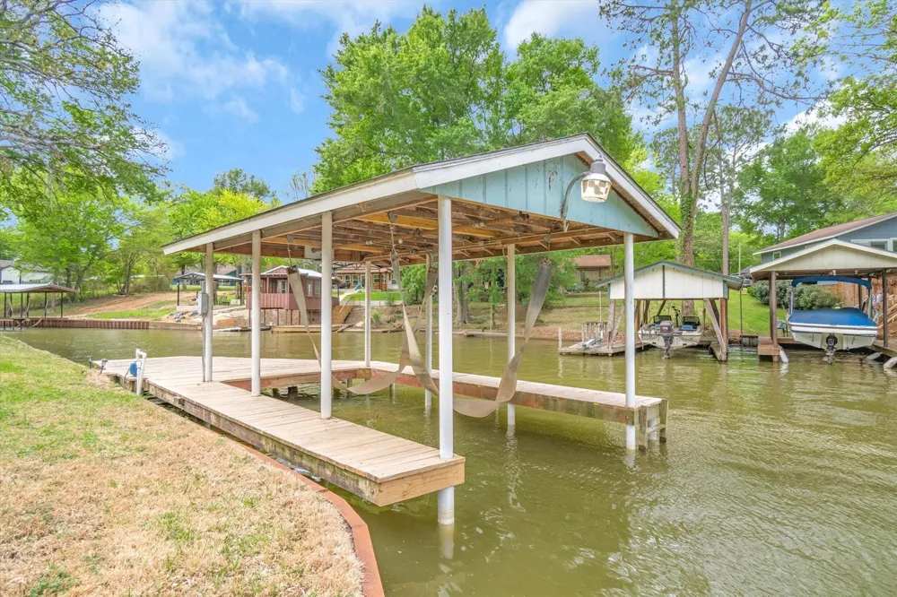 230 Shady Shores Drive Mabank, TX 75156