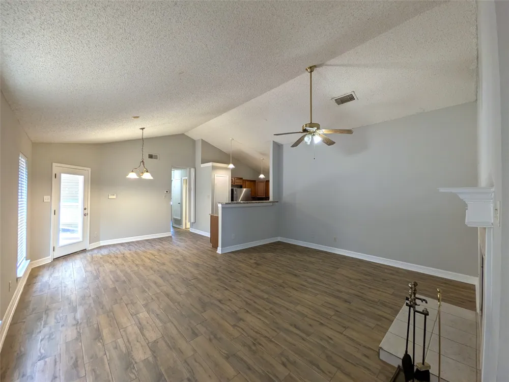 323 Teakwood Lane Lewisville, TX 75067