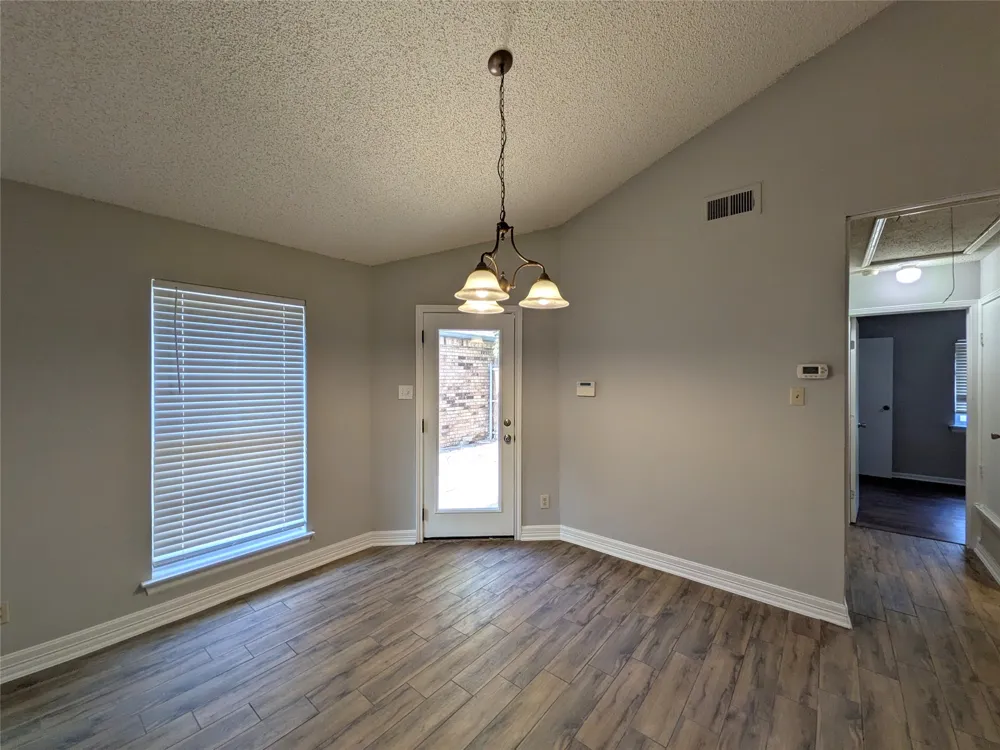 323 Teakwood Lane Lewisville, TX 75067