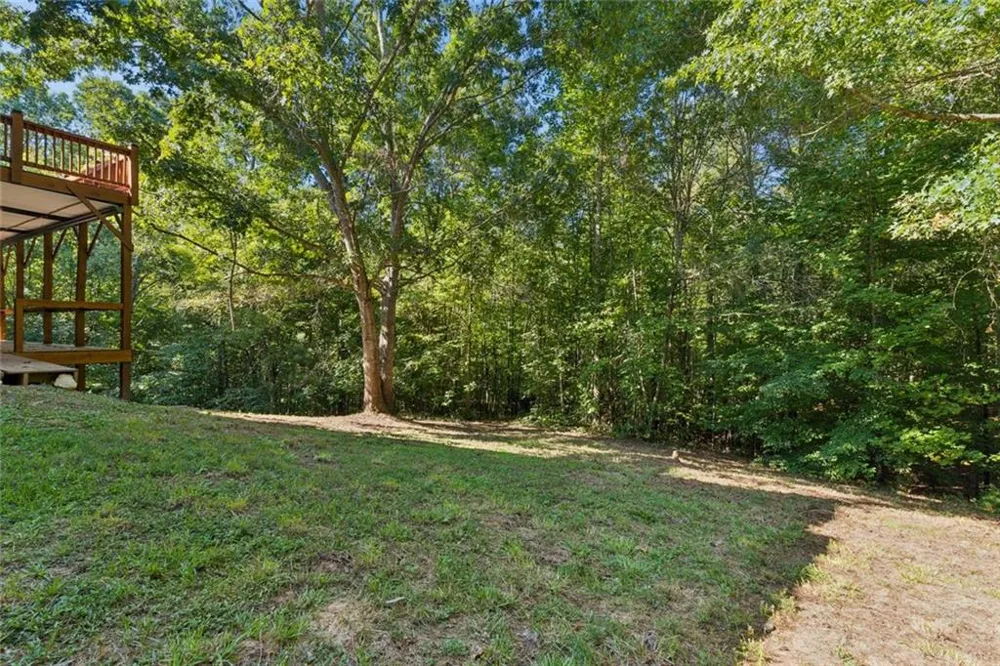 61 Stone Crest Court Rockmart, GA 30153