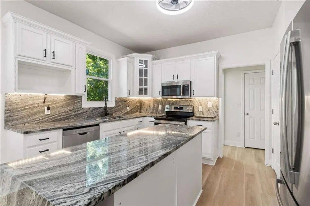 61 Stone Crest Court Rockmart, GA 30153
