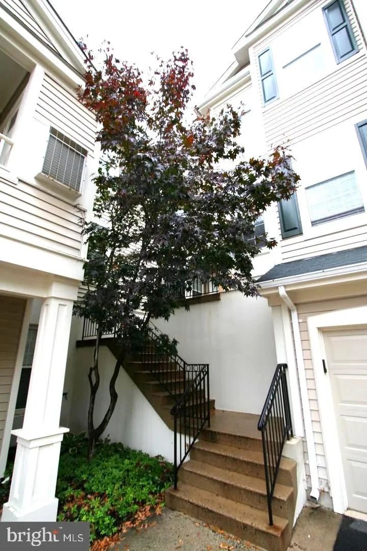 11402 GATE HILL PLACE #54 Reston, VA 20194
