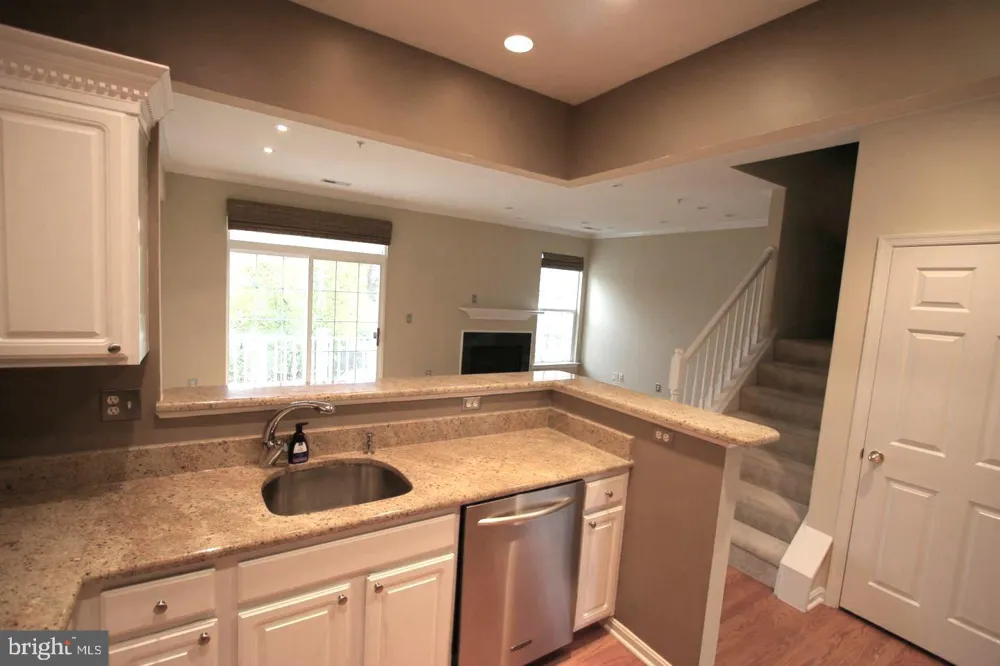 11402 GATE HILL PLACE #54 Reston, VA 20194