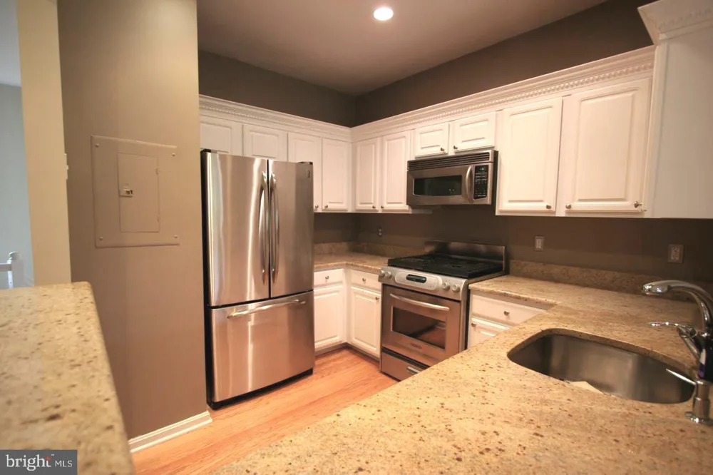 11402 GATE HILL PLACE #54 Reston, VA 20194