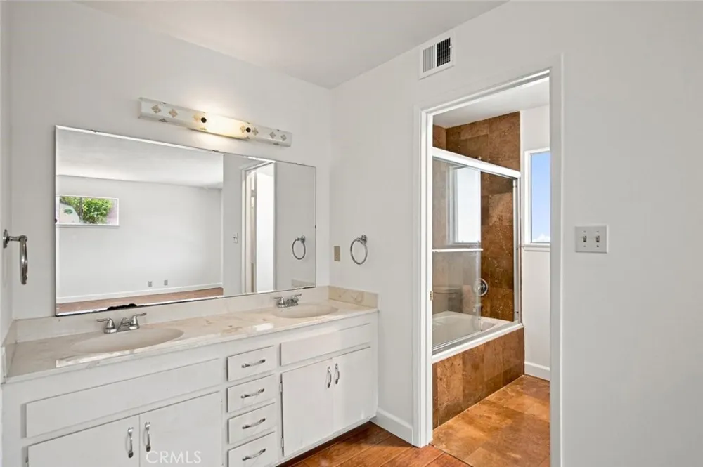 1075 Calle Las Trancas Thousand Oaks, CA 91360
