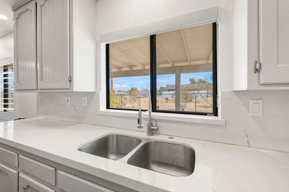 6829 Palisade Way Yucca Valley, CA 92284