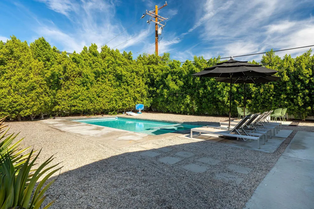 3772 E Camino Parocela Palm Springs, CA 92264