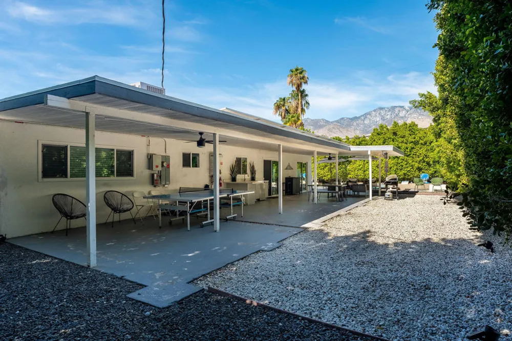 3772 E Camino Parocela Palm Springs, CA 92264