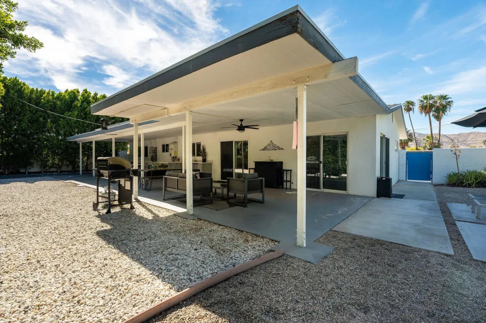 3772 E Camino Parocela Palm Springs, CA 92264