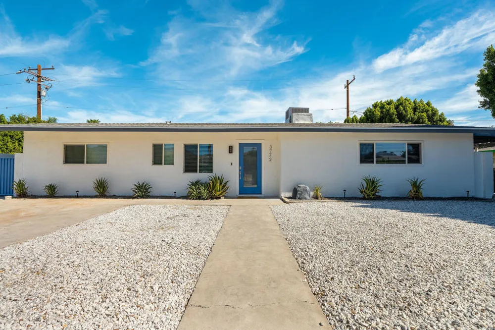 3772 E Camino Parocela Palm Springs, CA 92264