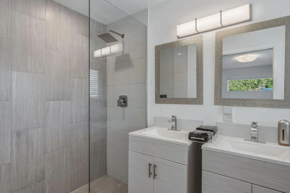 3772 E Camino Parocela Palm Springs, CA 92264