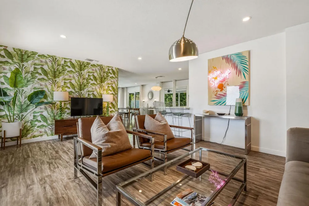 3772 E Camino Parocela Palm Springs, CA 92264