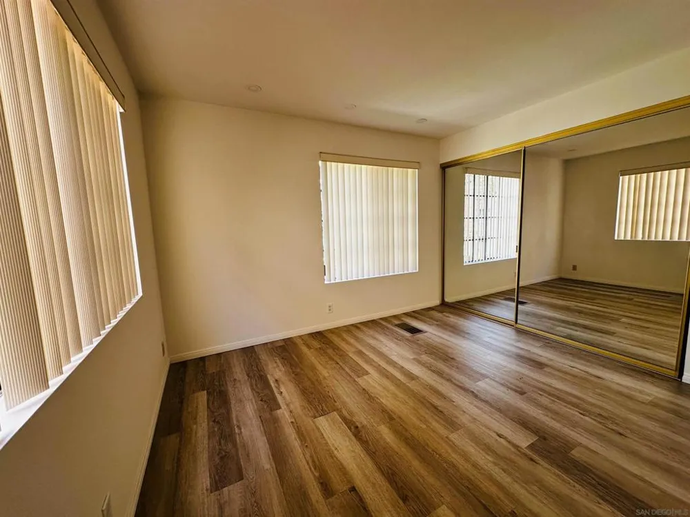 8870 Villa La Jolla Drive #213 San Diego, CA 92037
