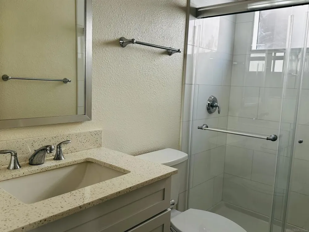 8870 Villa La Jolla Drive #213 San Diego, CA 92037