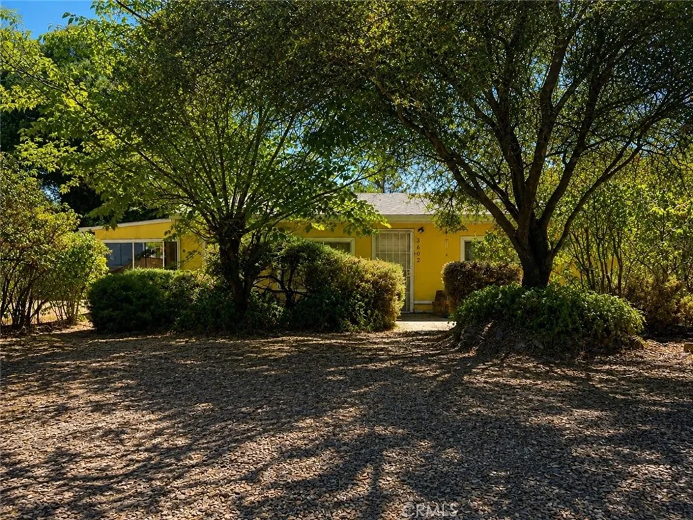 3602 Vista Clearlake, CA 95422