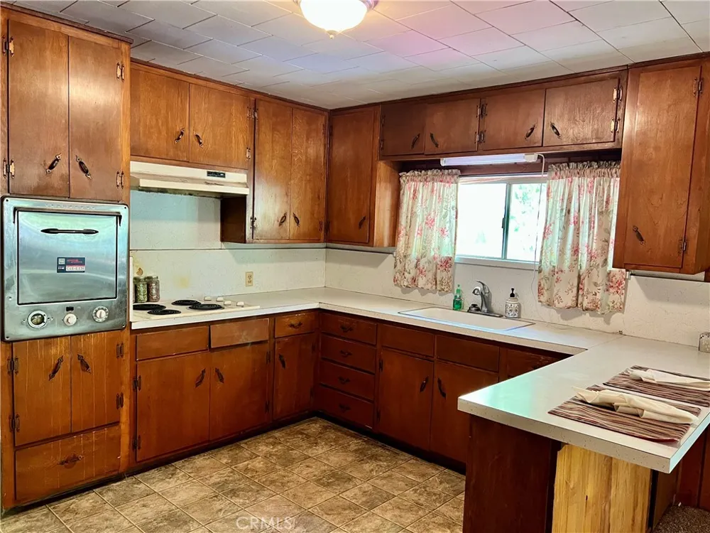 3602 Vista Clearlake, CA 95422