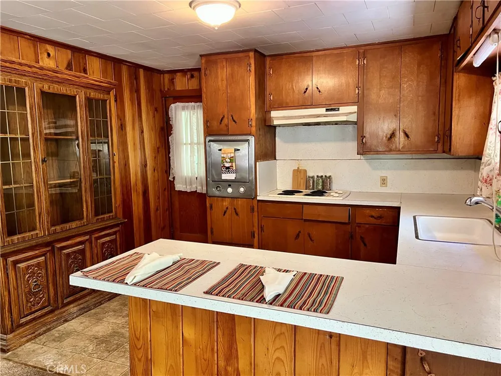 3602 Vista Clearlake, CA 95422