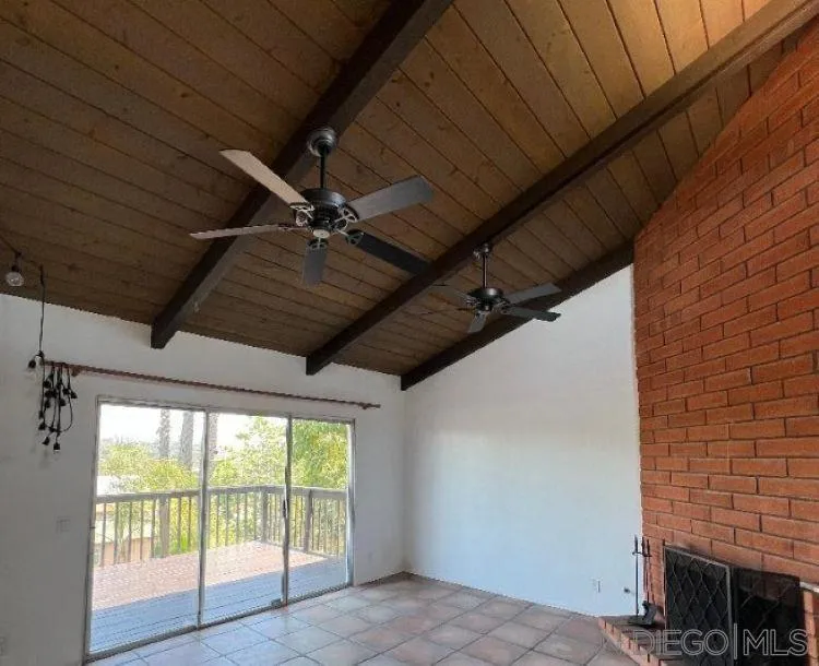 624 Schafer Place Escondido, CA 92025