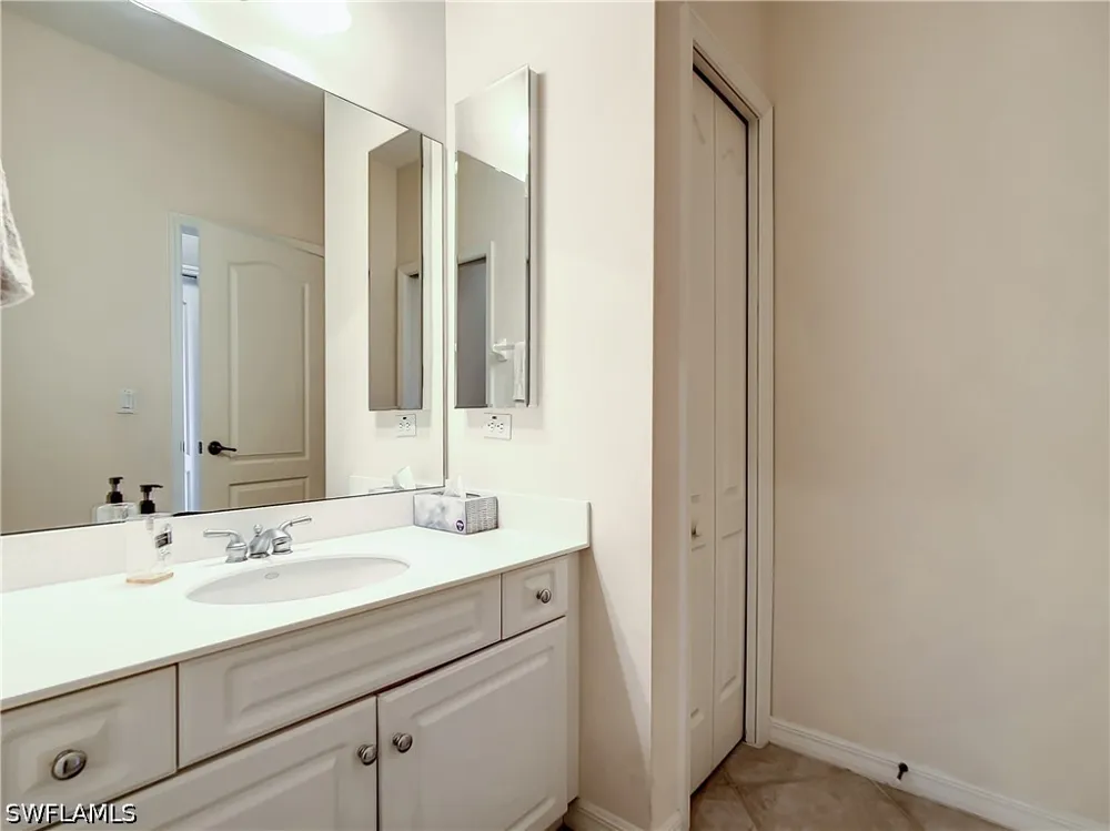 Laurel Lakes Boulevard Naples, FL 34119