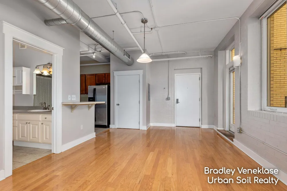 600 Broadway Avenue NW #131 Grand Rapids, MI 49504