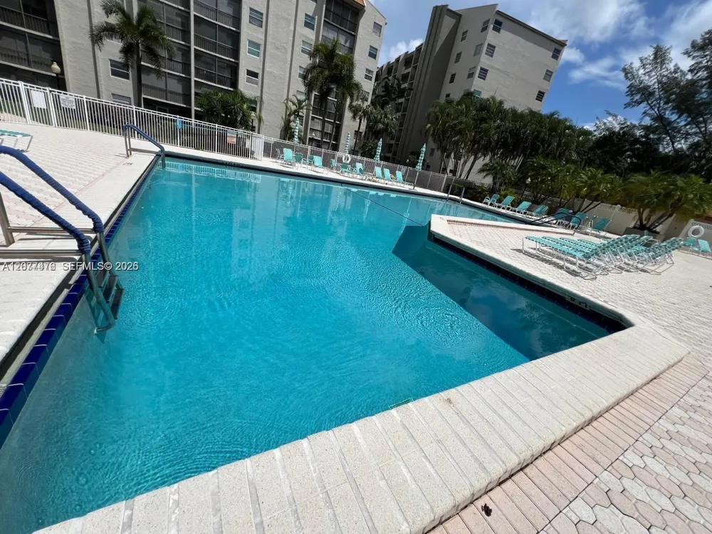 3910 Inverrary Blvd #603-B Lauderhill, FL 33319