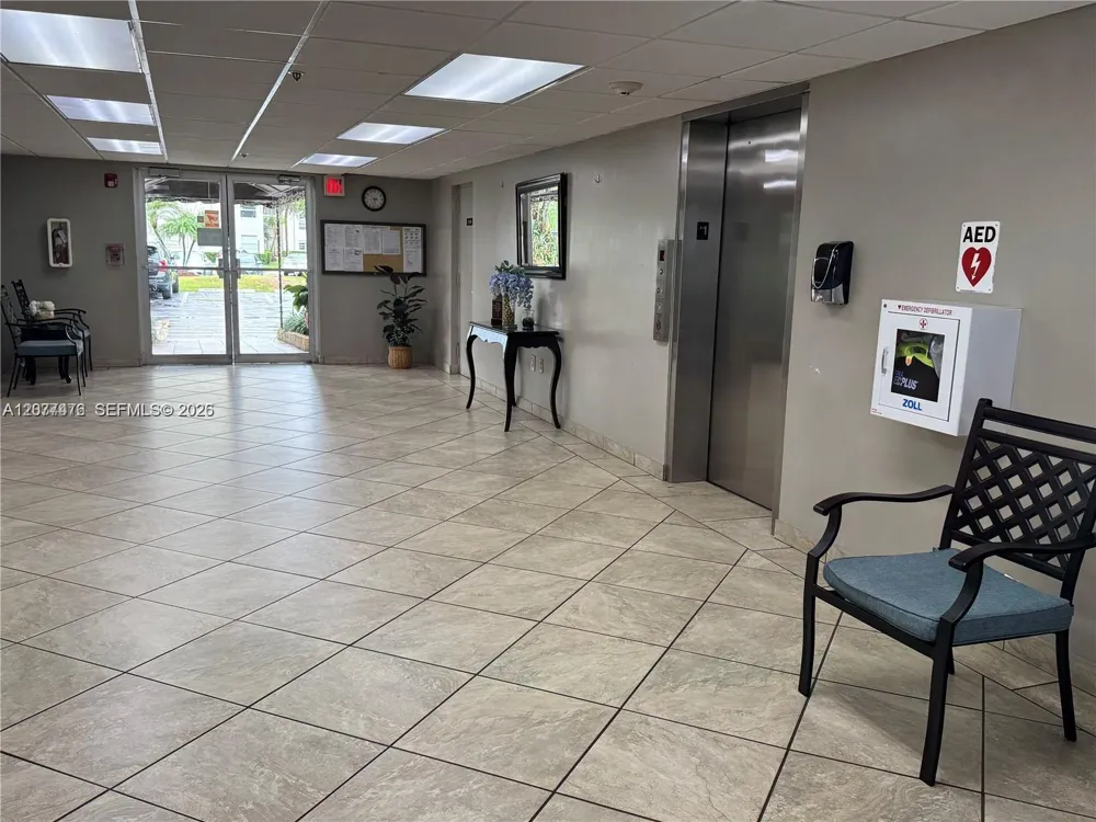 3910 Inverrary Blvd #603-B Lauderhill, FL 33319