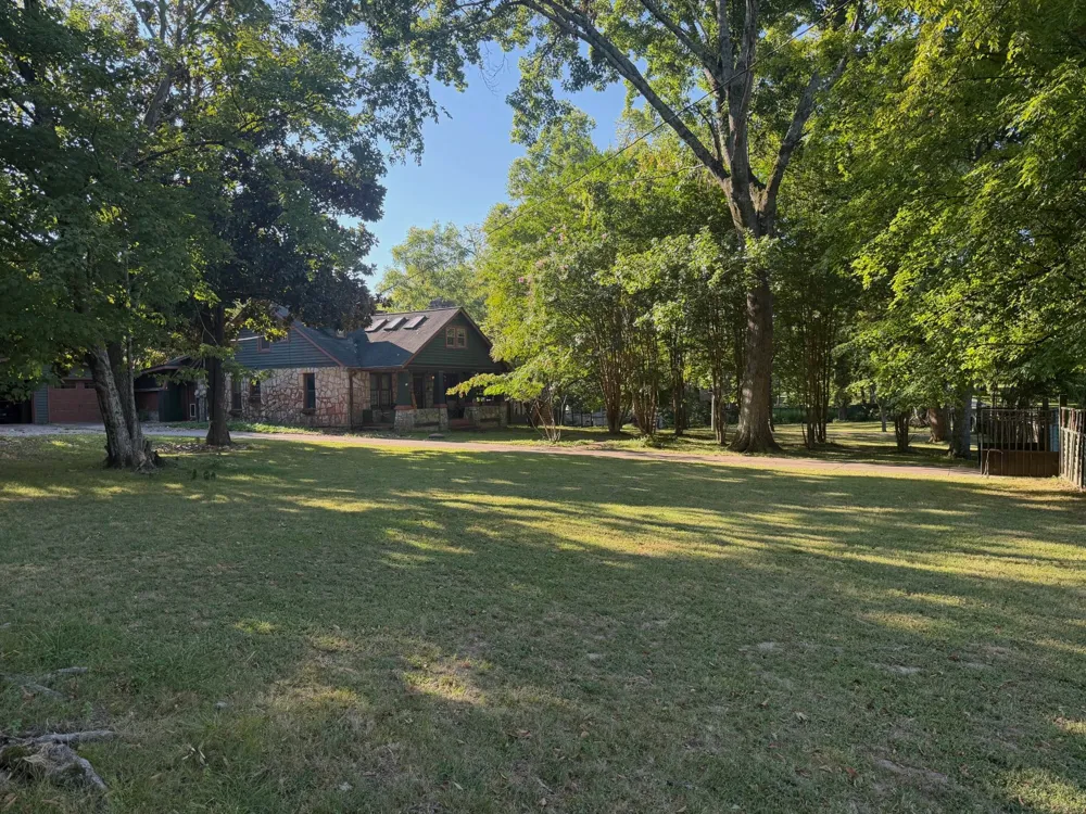 3173 Earhart Rd Hermitage, TN 37076