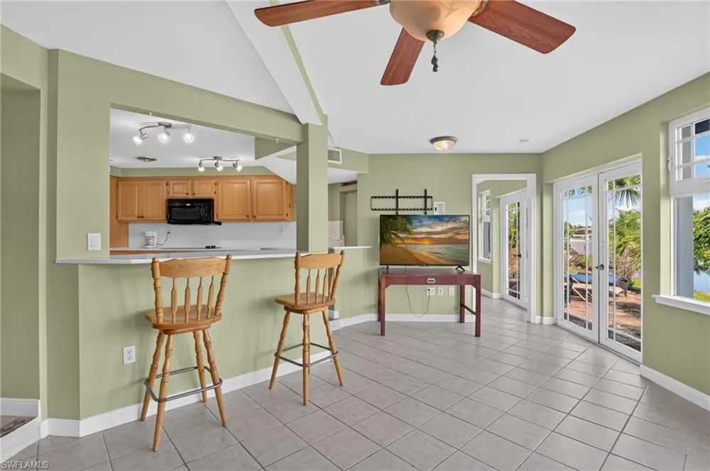 1802 Lakeview Boulevard North Fort Myers, FL 33903