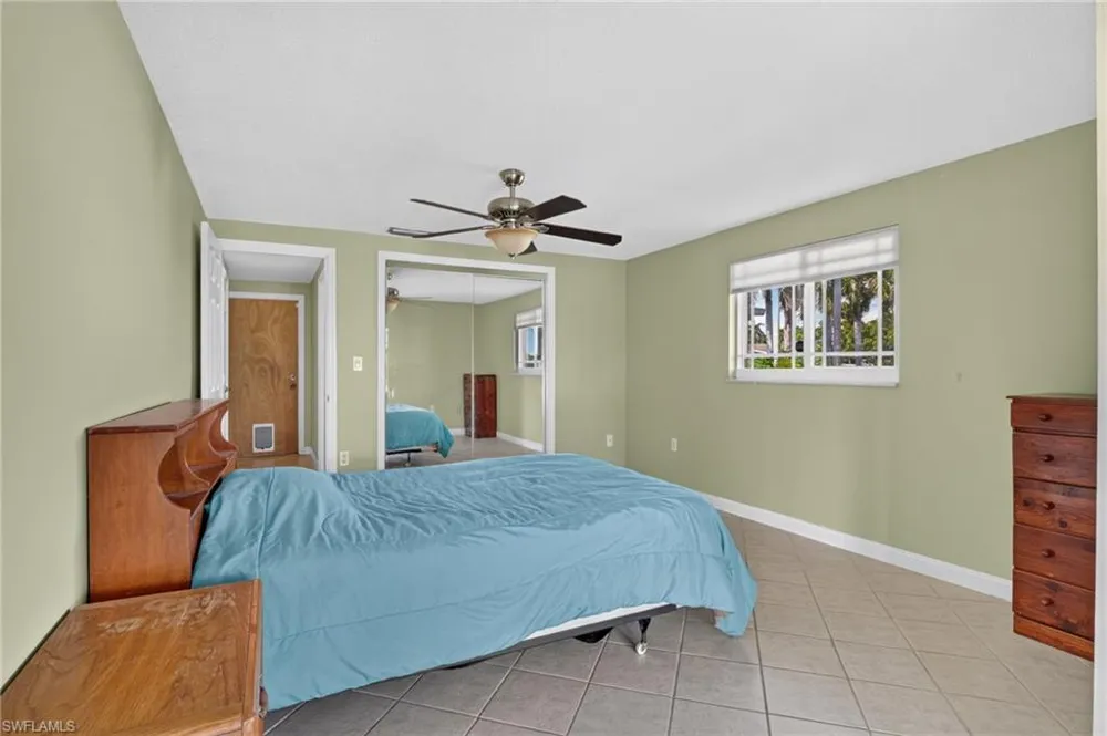 1802 Lakeview Boulevard North Fort Myers, FL 33903