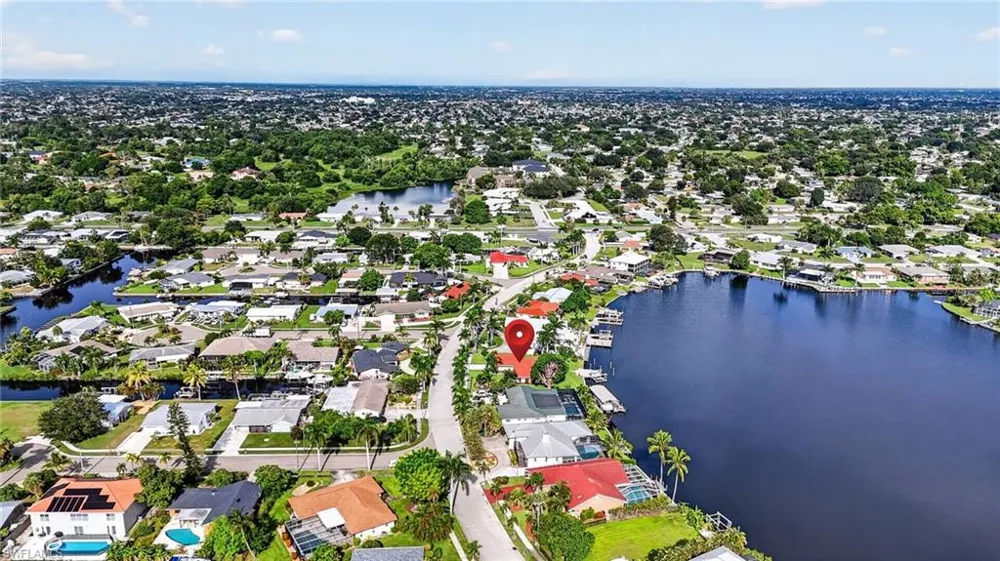 1802 Lakeview Boulevard North Fort Myers, FL 33903
