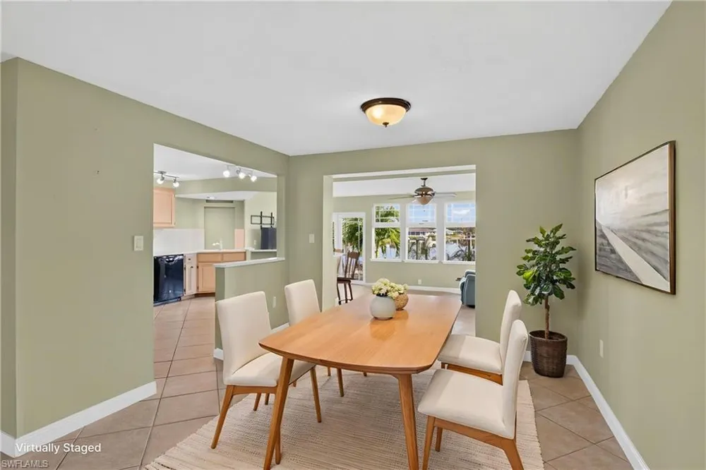 1802 Lakeview Boulevard North Fort Myers, FL 33903