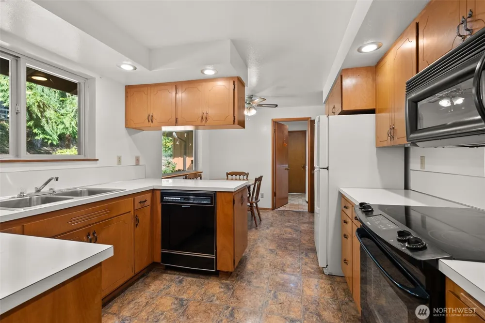 168 Boyd Randle, WA 98377