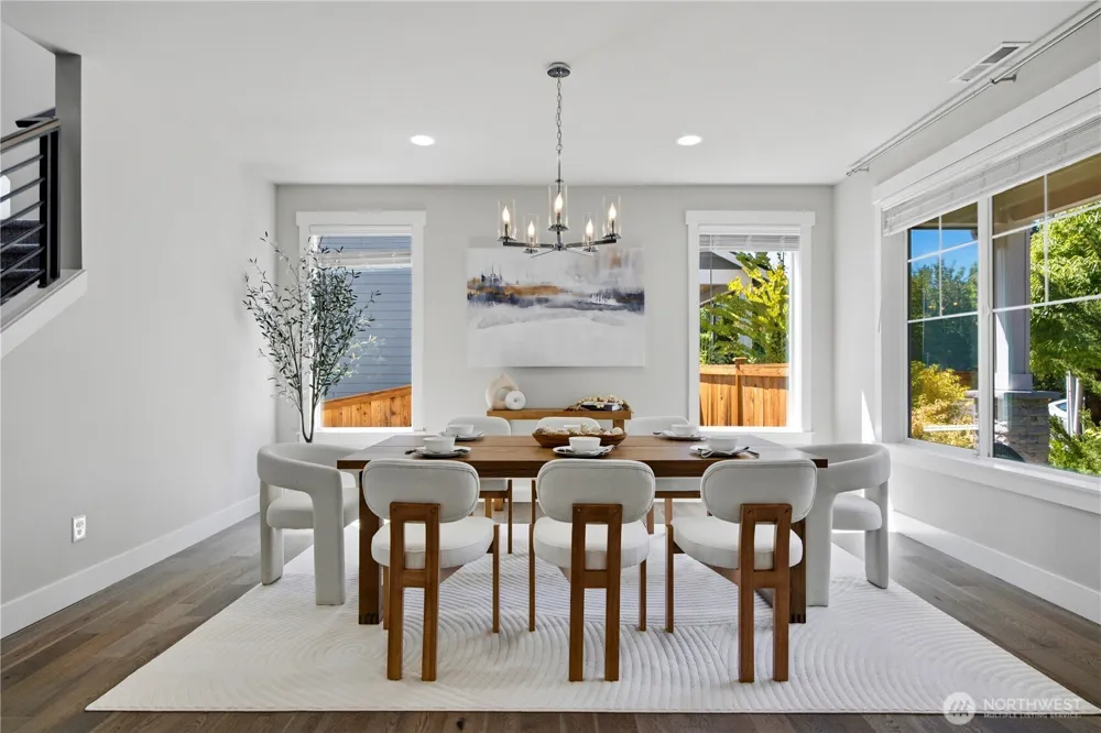 20360 132nd Avenue NE Woodinville, WA 98072