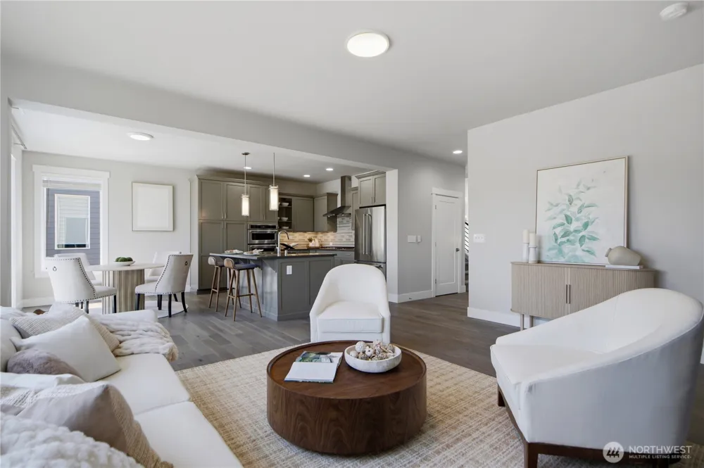 20360 132nd Avenue NE Woodinville, WA 98072