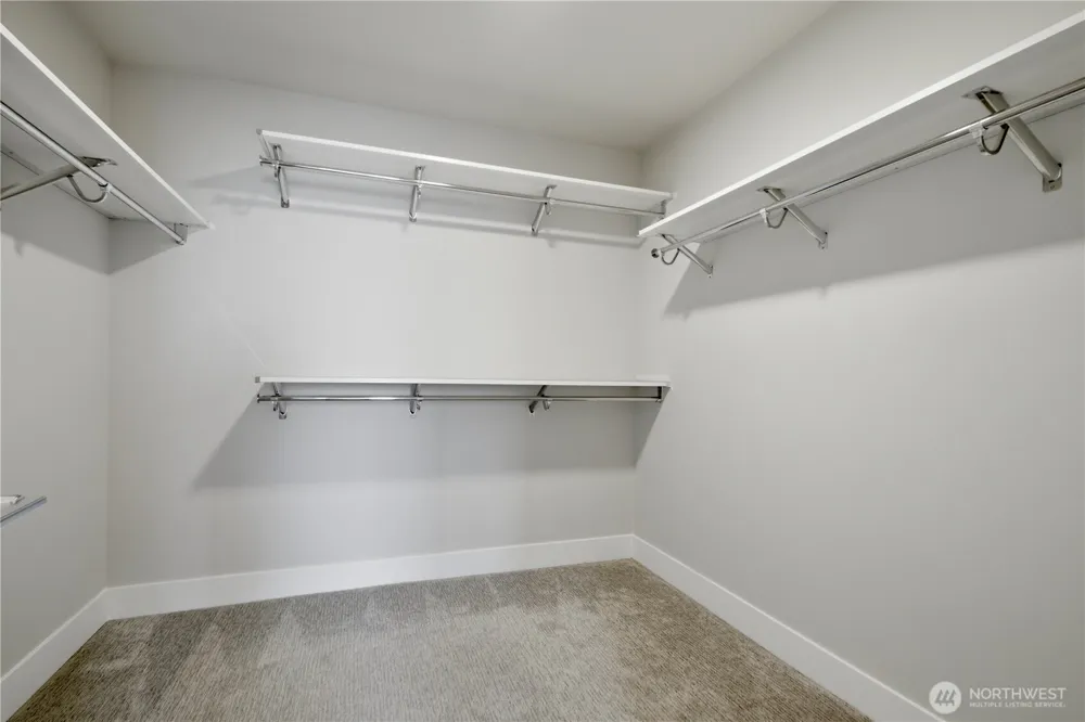 20360 132nd Avenue NE Woodinville, WA 98072