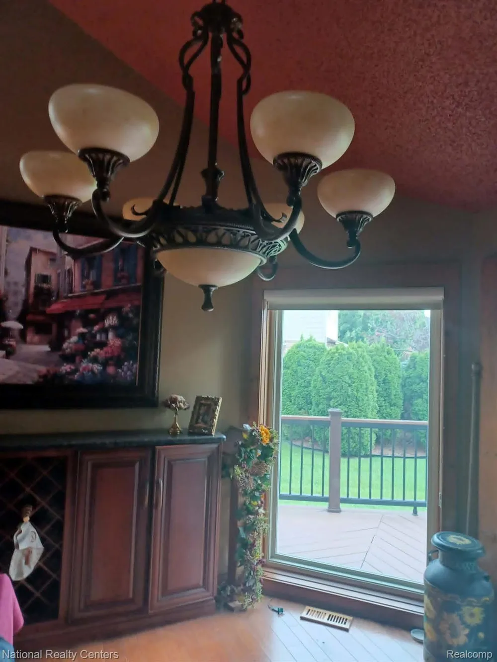 34653 Pembroke Avenue Livonia City, MI 48152