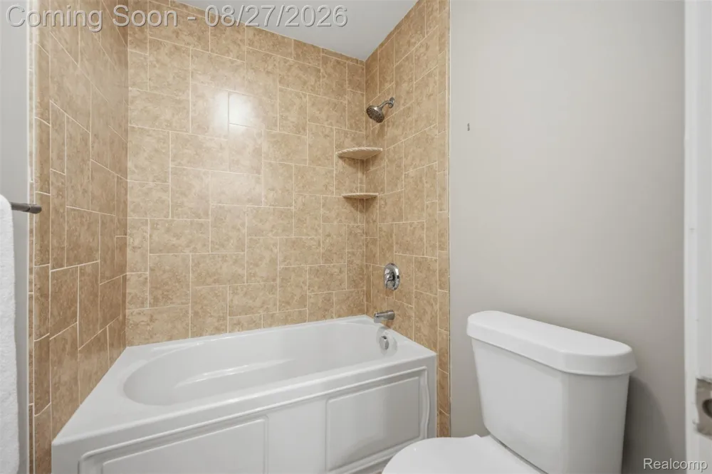 22440 Darcey Court Novi City, MI 48374