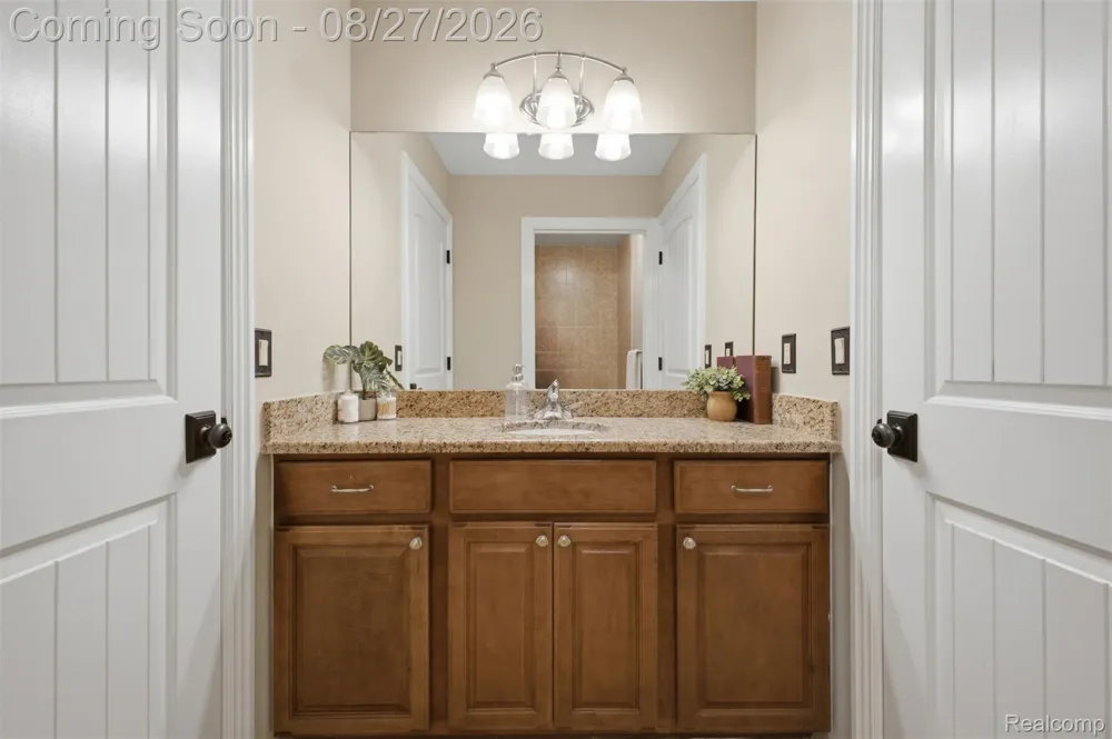 22440 Darcey Court Novi City, MI 48374